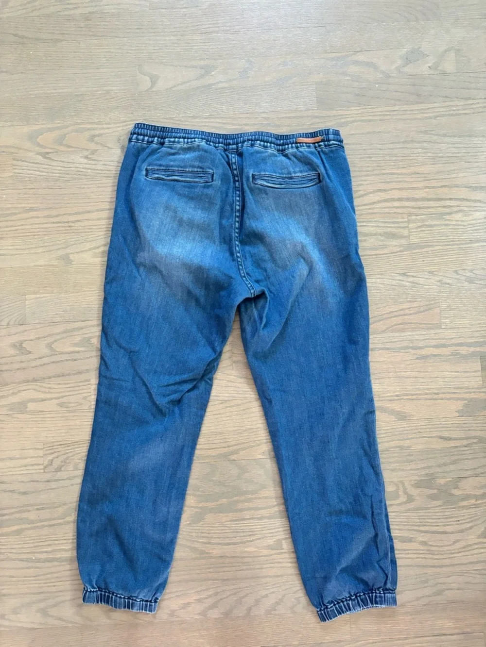 Anthropologie Pilcro Denim Joggers medium wash blue Womens size medium - Picture 6 of 8